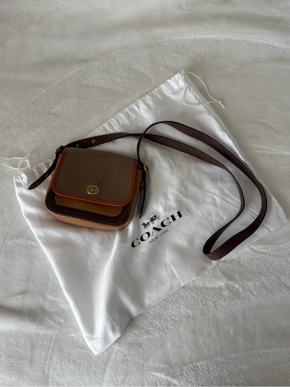 Vintage Coach 9965 Crossbody